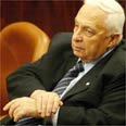 שרון. "על ישראל להקפיא הבנייה בהתנחלויות" צילום: רויטרס