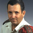  אהוד ברק, השתתף במבצע והתחפש לאישה