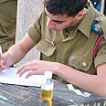 צוות משטרה צבאית מצ"ח מבצע סמים גדוד ארז (צילום: חנן גרינברג)