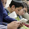 קיצוץ לישיבות (אילוסטרציה) צילום: צפריר אביוב