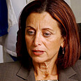 פרצה בבכי. תירוש צילום: אלכס קולומויסקי