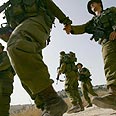 לא תמיד מוגנים. חיילים צילום: איי אף פי