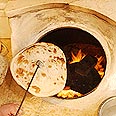 "השילוב של פיתה ולבנה לא היה מוכר". פיתה דרוזית צילום: אלעד גרשגורן