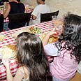 בית תמחוי לילדים של עמותת "יד עזר לחבר" צילום: רוני שיצר