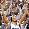 יולנדה גריפית סקרמנטו מונארכס אליפות WNBA כדורסל נשים (צילום: איי פי)