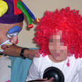 לטשטש את פני הילדים!! לשימוש הכתבה בלבלד! איציק הליצן