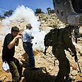 עימותים בנעלין (ארכיון) צילום: AFP