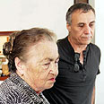נינה קרן ובנה רוני צילום: עידו ארז