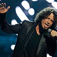 קורנל. הפך לבדיחה גרועה צילום: AP