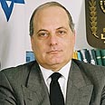 שופט ג'ורג' קרא (צילום: בוצ'צ'ו)