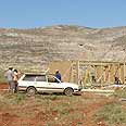 הוקם מבנה עץ צילום: נעמי דיסין