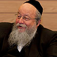 "יש לנו מסורת. לא נשנה את לבושנו". ח"כ מנחם אליעזר מוזס צילום: דודי ועקנין