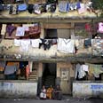 מומבאי בומביי מומביי סלאמס שכונת עוני דהראווי dharavi (צילום: mct)