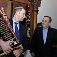 אהוד ברק ספר תורה בית כנסת אוהל יצחק ירושלים