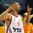 טרה סימונס הפועל ירושלים (צילום: עוז מועלם)