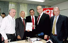 אהוד אולמרט כבלים HOT בלינקוב