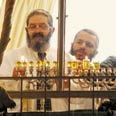 הדלקת חנוכייה 
