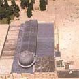 מתחם הר הבית, מסגד אל אקצה (בהגדלה: עם כיפת הסלע).