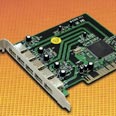 כרטיס יציאות USB או Firewire. מחייב פתיחת המארז צילום: פי סי מגזין