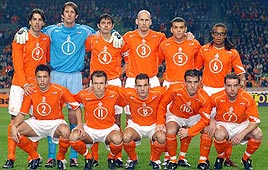 נבחרת הולנד יורו 2004