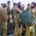רוב המתאבדים משתמשים בנשק האישי (ארכיון) צילום: צביקה טישלר
