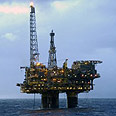 נפט קידוח קידוחים אסדה אסדת (צילום: איי אף פי)