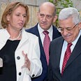 יש הזמנה. אבו מאזן, אולמרט ולבני צילום: משה מילנר, לע"מ