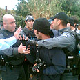 מעצר פעיל חברתי בכפר שלם, היום צילום: אבי כהן