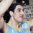 ניר כהן עירוני רמת גן (צילום: אלי אלגרט)