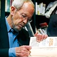 אלמור לאונרד. עדיין כותב 