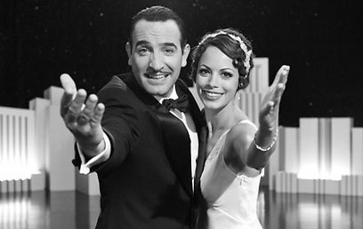 "הארטיסט". ז'אן דוז'ארדן וברניס בז'ו חוזרים אליכם בשחור-לבן ובלי מלים