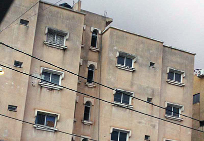 הבית שבו נכלאה על פי החשד הצעירה
