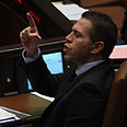 נלחם להגנת החופים. ארדן צילום: גיל יוחנן