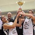 אוסטרובסקי רעננה תיכונים בנות (צילום: עוז מועלם)