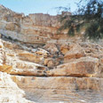 נחל חגור. מגדלי טירות צילום: אראלה יואל