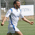 סלאח חסארמה הפועל קרית שמונה (צילום: אוהד קינר)