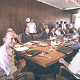 קבינט בטחוני משה דיין גולדה מאיר (צילום: דוד רובינגר)