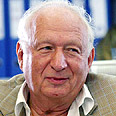 חשין. שברו את הכלים צילום: גיל יוחנן