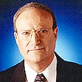 פרי. האיש עם השירים 