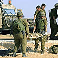 מפנים פצועים מהמתקפה צילום: איי פי