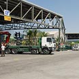 מעבר קרני עמיר פרץ שר הביטחון סיור פיקוד דרום מסוף קרני (צילום: אמיר כהן)