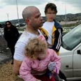אבא של ילד פצוע תאונה תאונת מוקש פיצוץ מוקשים רמת הגולן (צילום: אביהו שפירא)