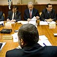 אביגדור ליברמן איווט ליברמן ישיבה ישיבת ממשלה (צילום: רויטרס)