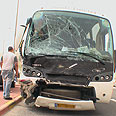 האוטובוס שנפגע בתאונה במישור אדומים צילום: עדי ששתיאל