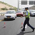 חסימה בכביש 431 צילום: אוהד ציוגנברג