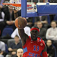 פופס מנסה בונסו צסק"א מוסקבה (צילום: cskabasket.com)