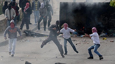 ההתפרעויות היום בירושלים (צילום: AFP)