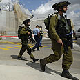 נתיב העשרה רקטת קסאם פועל תאילנדי הרוג נהרג (צילום: AFP) נתיב העשרה רקטת קסאם פועל תאילנדי הרוג נהרג (צילום: AFP)