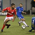 - אופיר דוידזאדה הפועל באר שבע  (צילום: אורן אהרוני)