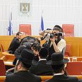 המהומה התקשורתית צילום: גיא אסיאג